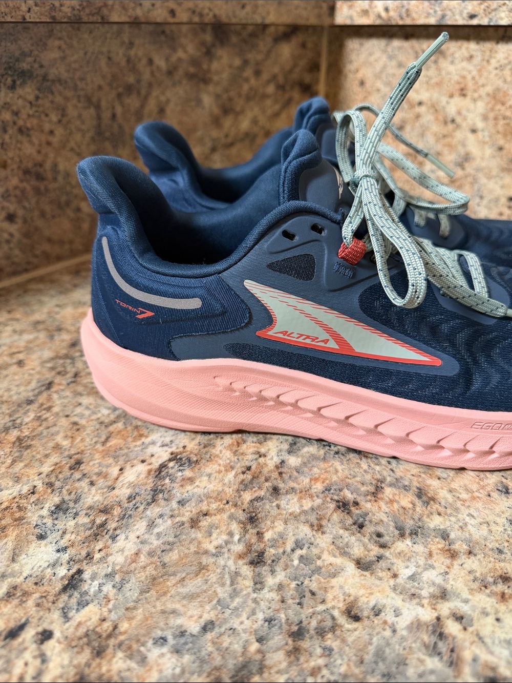 Altra Torin 7 Women's Navy Blue and Pink Running Sneakers - Picture 3 of 11